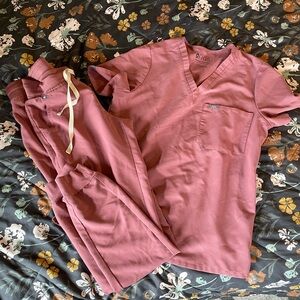 Figs Mauve Scrub Set